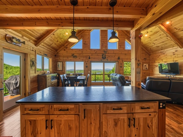 201 Rollins Rd, Newbury, NH