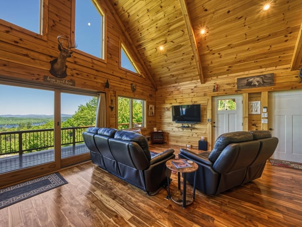 201 Rollins Rd, Newbury, NH