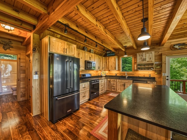 201 Rollins Rd, Newbury, NH