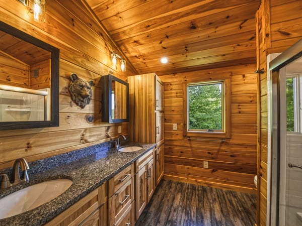 201 Rollins Rd, Newbury, NH