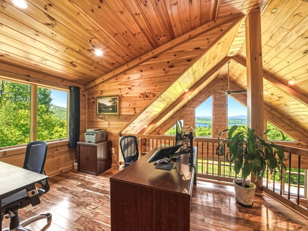 201 Rollins Rd, Newbury, NH