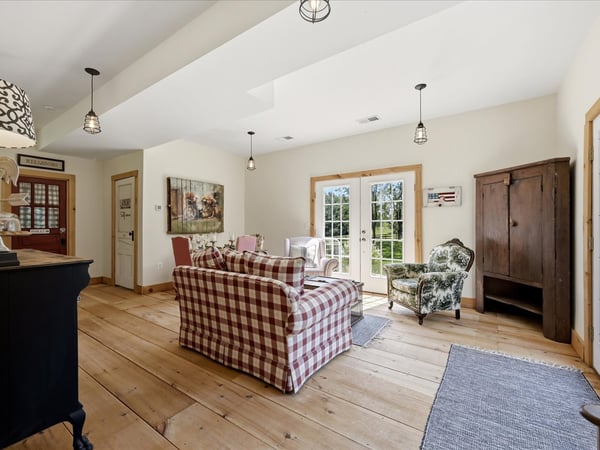 14550 Purcellville Rd, Purcellville, VA