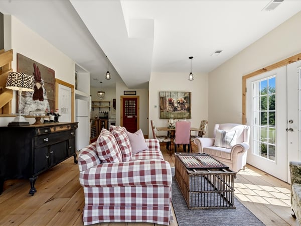 14550 Purcellville Rd, Purcellville, VA