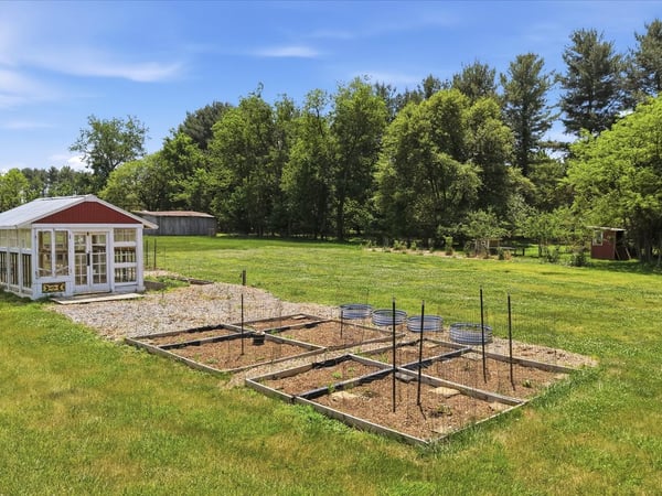 14550 Purcellville Rd, Purcellville, VA