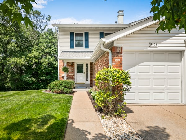 1239 Cliffridge Lane, Valley Park, MO
