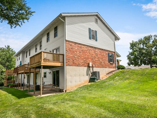 1239 Cliffridge Lane, Valley Park, MO