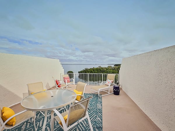 1593 Pinellas Bayway S #1, Tierra Verde, FL