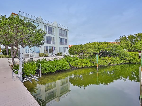 1593 Pinellas Bayway S #1, Tierra Verde, FL