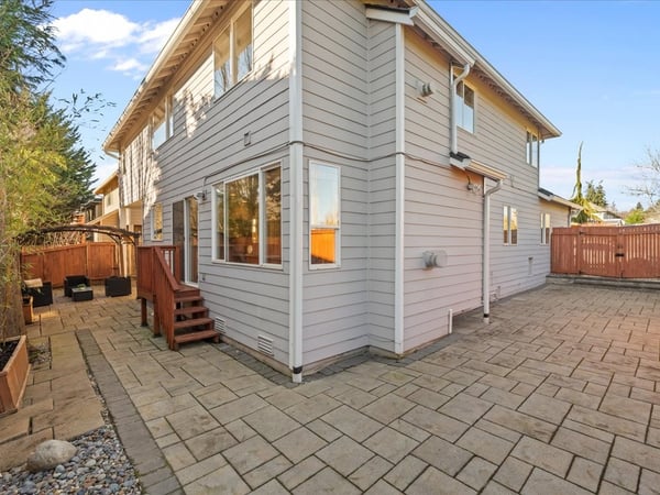 13408 135th Ave NE, Kirkland, WA