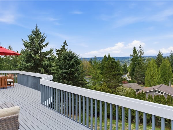 16813 NE 33rd St, Bellevue, WA