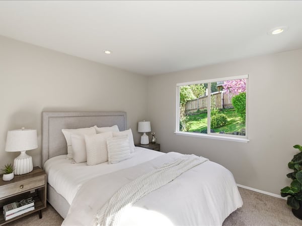 16813 NE 33rd St, Bellevue, WA
