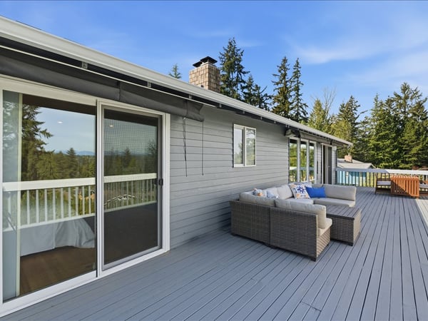 16813 NE 33rd St, Bellevue, WA