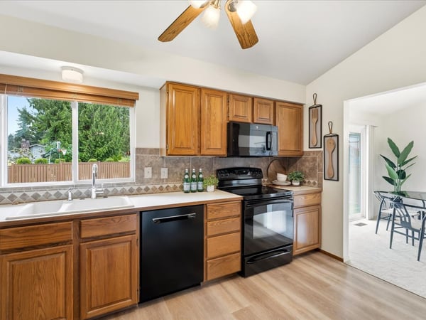 14125 126th Place NE, Kirkland, WA