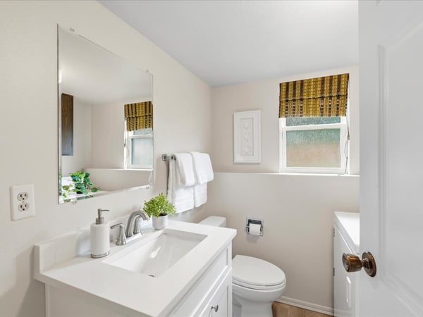 14125 126th Place NE, Kirkland, WA