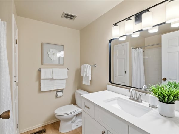 14125 126th Place NE, Kirkland, WA