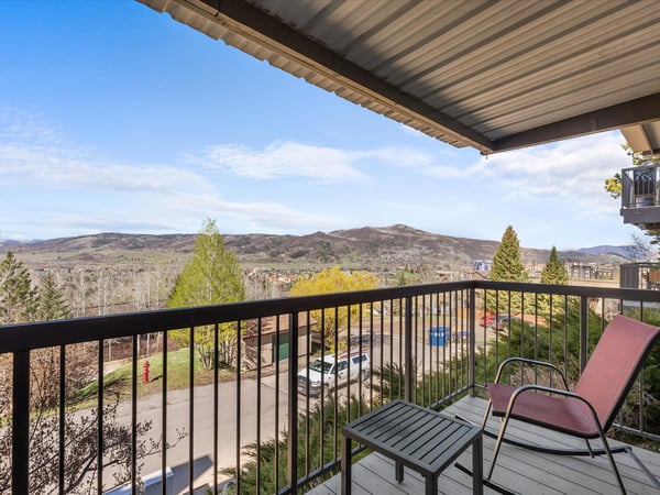 2602 Longthong Road, Unit 107, Steamboat Springs, CO