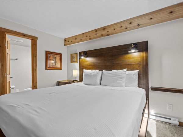 2602 Longthong Road, Unit 107, Steamboat Springs, CO