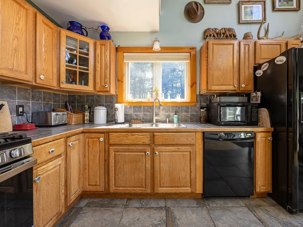 158 Camp Road, Burke, VT