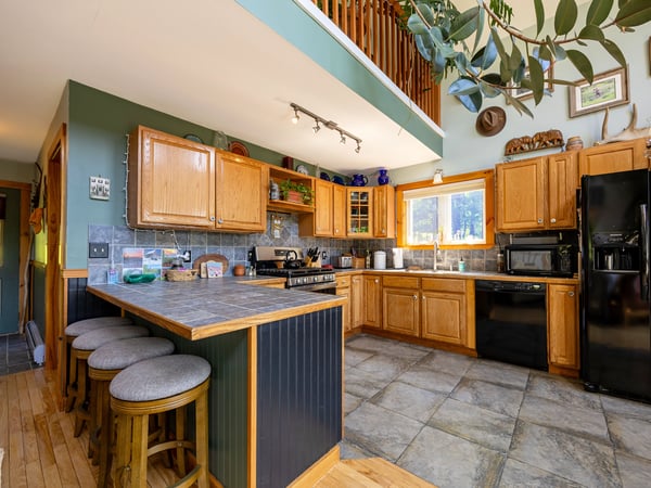 158 Camp Road, Burke, VT