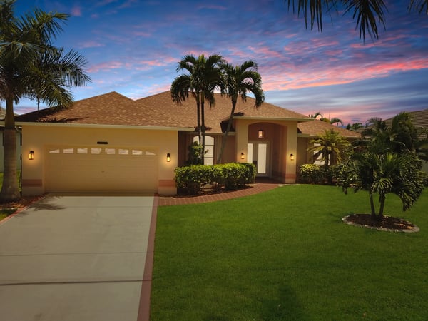 2601 SW 37th St, Cape Coral, FL