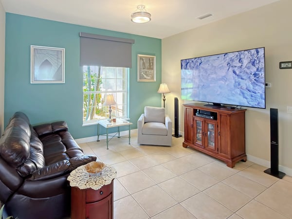 2601 SW 37th St, Cape Coral, FL