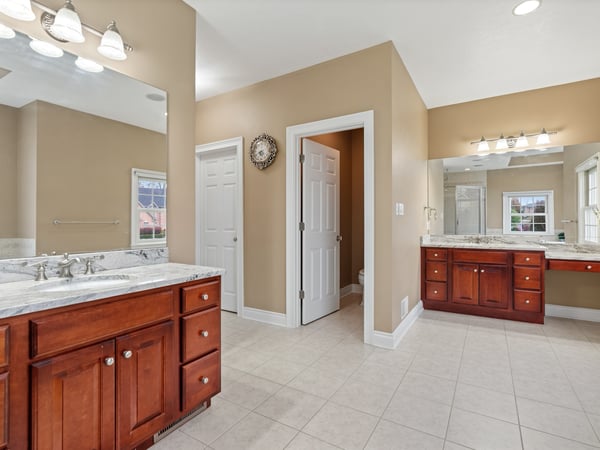711 Parkview Drive, Gibsonia, PA