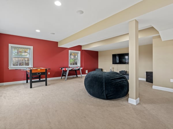 711 Parkview Drive, Gibsonia, PA