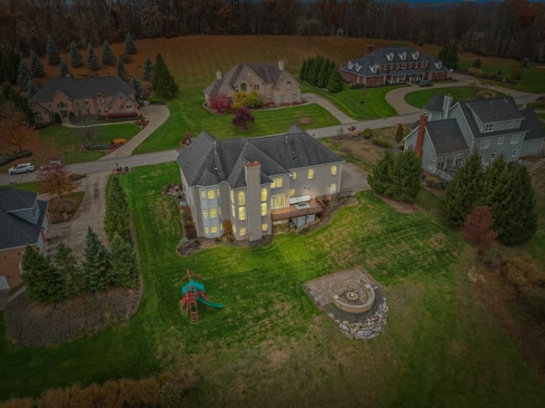 711 Parkview Drive, Gibsonia, PA
