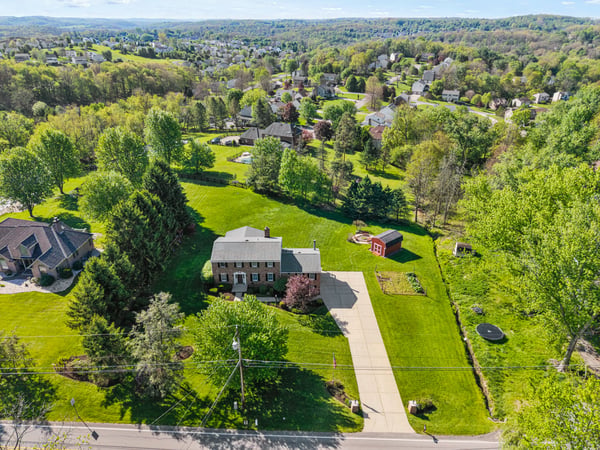 4216 Clendenning Road, Gibsonia, PA