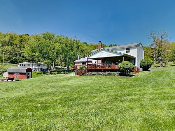 4216 Clendenning Road, Gibsonia, PA