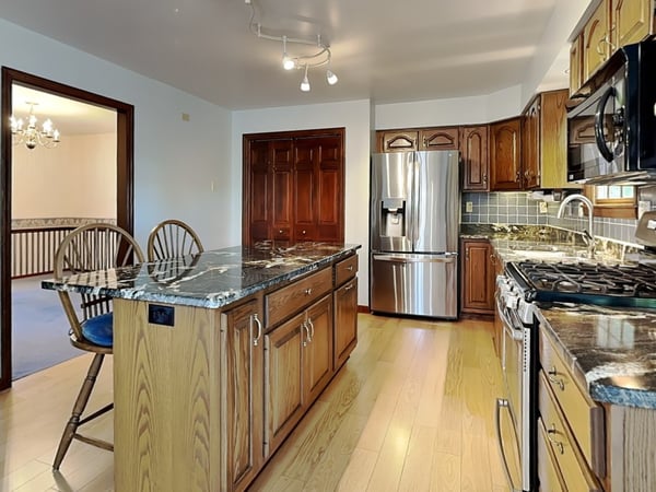 4216 Clendenning Road, Gibsonia, PA