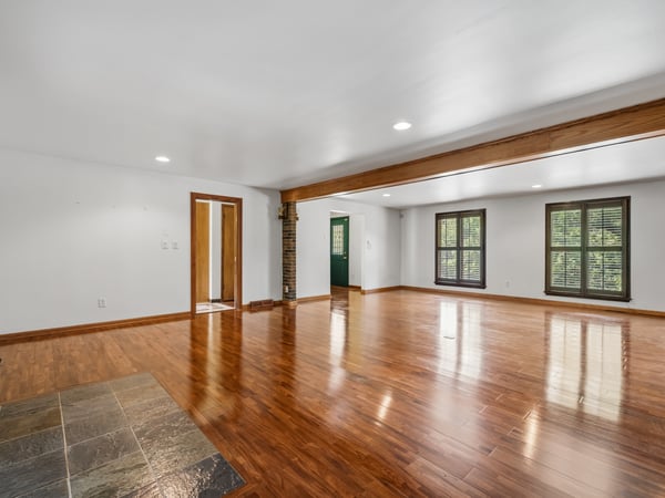 650 Phillis Road, Burgettstown, PA
