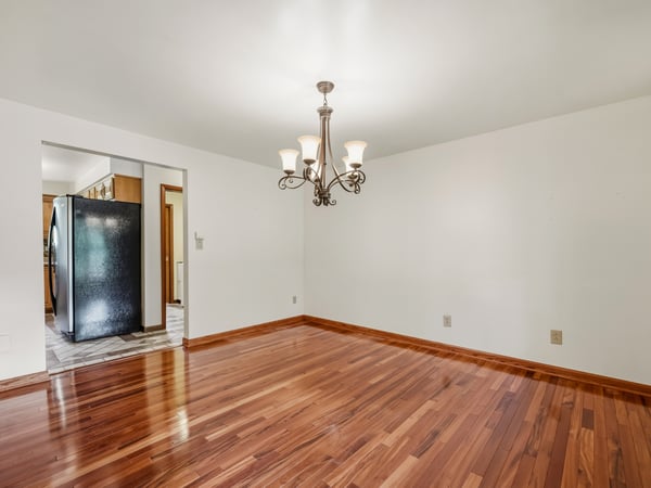 650 Phillis Road, Burgettstown, PA