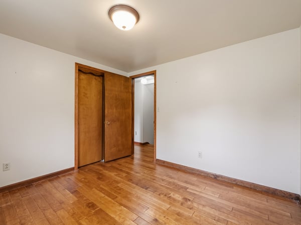 650 Phillis Road, Burgettstown, PA