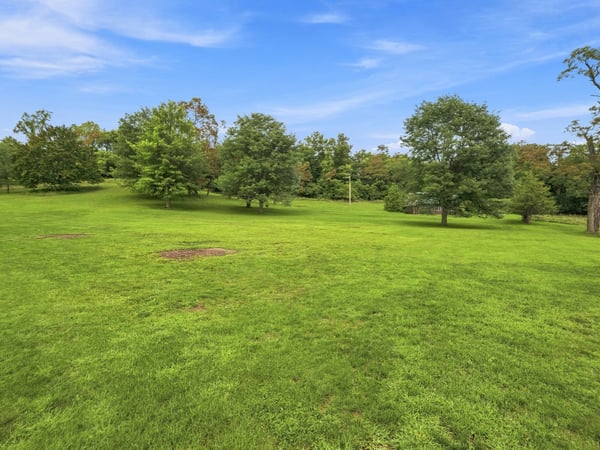 650 Phillis Road, Burgettstown, PA