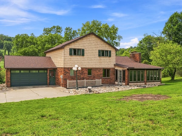 650 Phillis Road, Burgettstown, PA