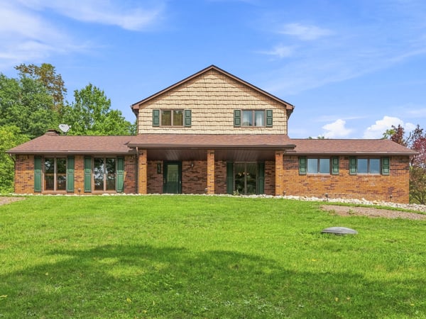 650 Phillis Road, Burgettstown, PA