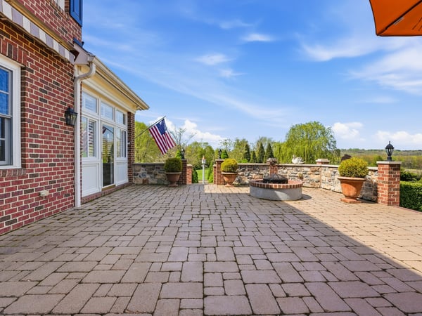 103 Destinaire Drive, New Wilmington, PA