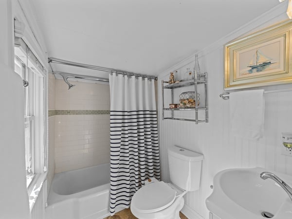 3917 Lexington Drive, Raleigh, NC