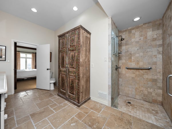 65 Crestwood Road, Asheville, NC