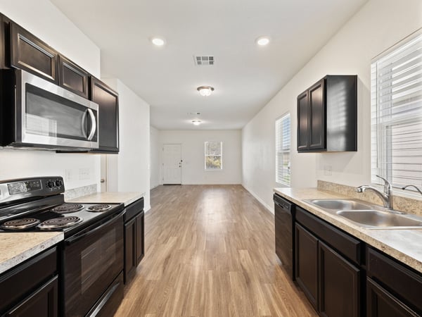 850 Bunton Reserve Blvd, Kyle, TX
