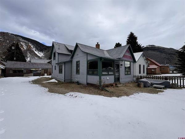 939 Mineral St, Silverton, CO