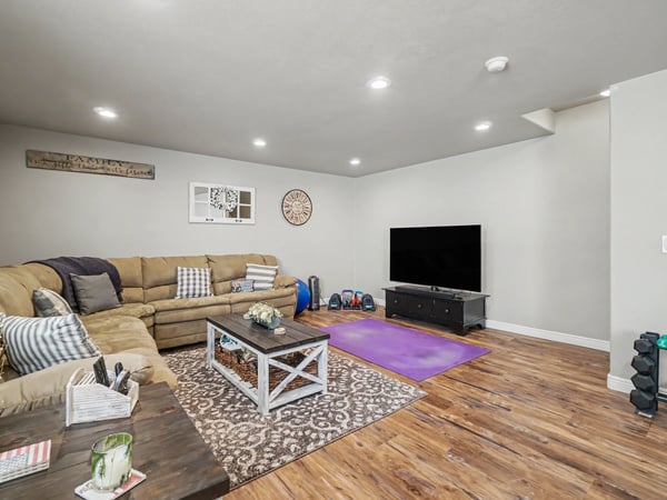 499 Longspur Drive, Brighton, CO