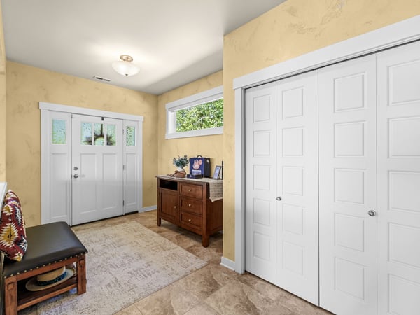4802 Hunttings Lane, Mukilteo, WA