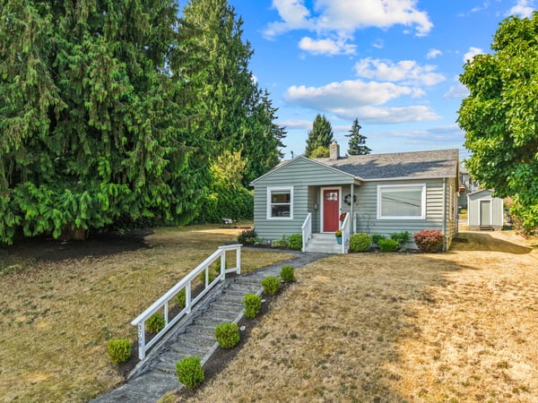 3708 Oakes Ave, Everett, WA