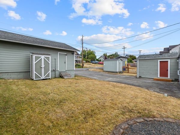 3708 Oakes Ave, Everett, WA