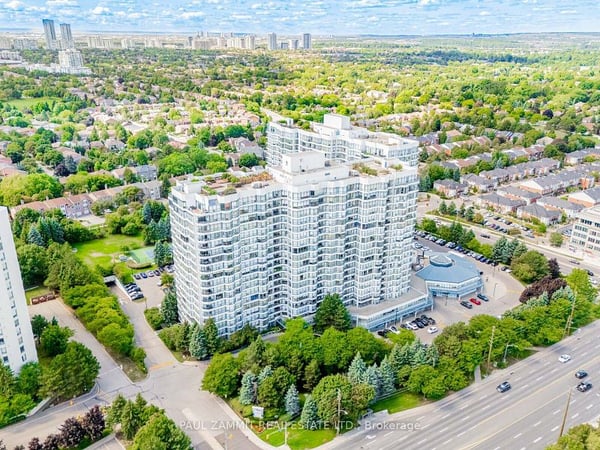 PH9-7300 Yonge St., Thornhill, ON