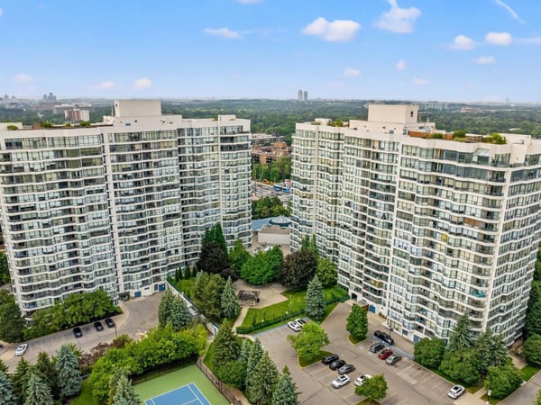 PH9-7300 Yonge St., Thornhill, ON