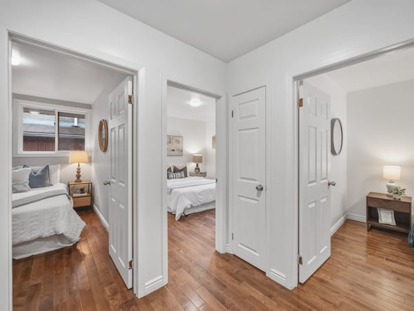 19 Shoreland Cres., Scarborough, ON
