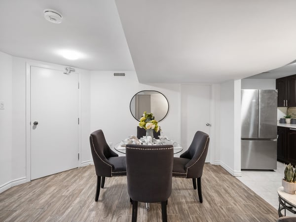 19 Shoreland Cres., Scarborough, ON